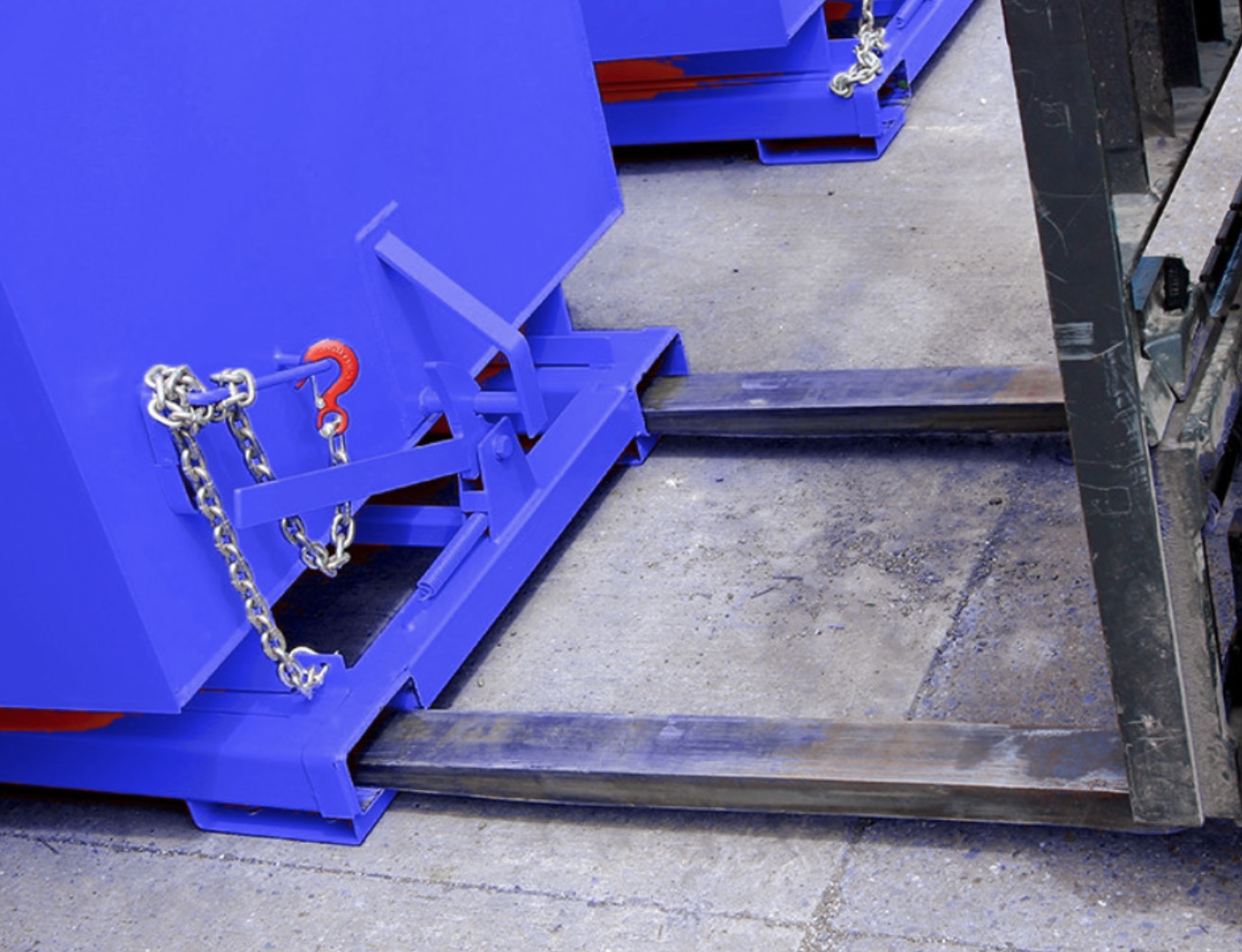 750L ECO Tipping Skip Blue - Image 2