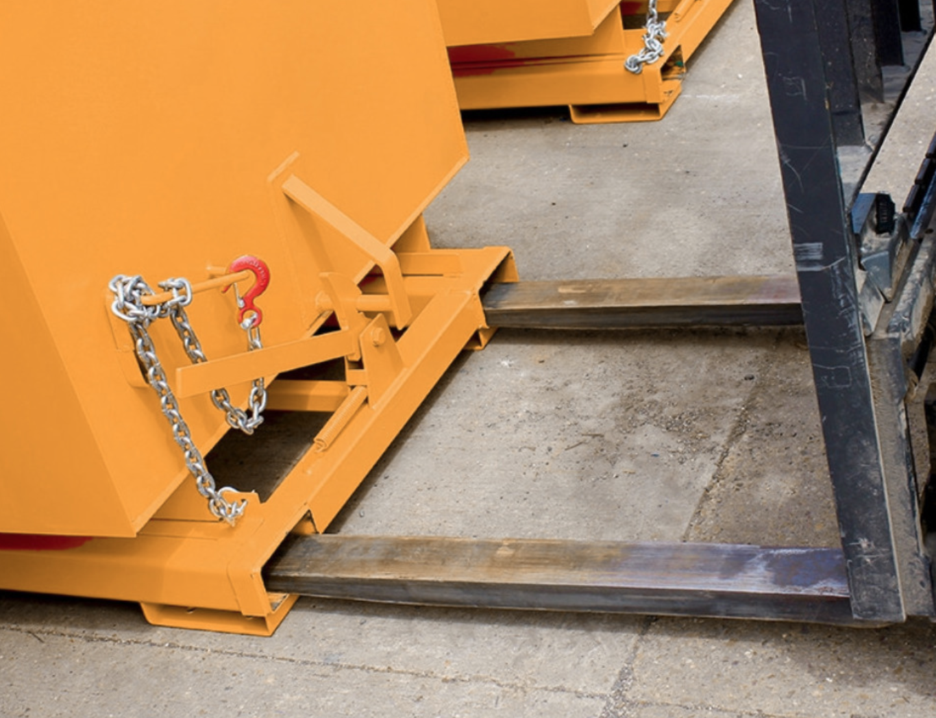 750L ECO Tipping Skip Orange - Image 2